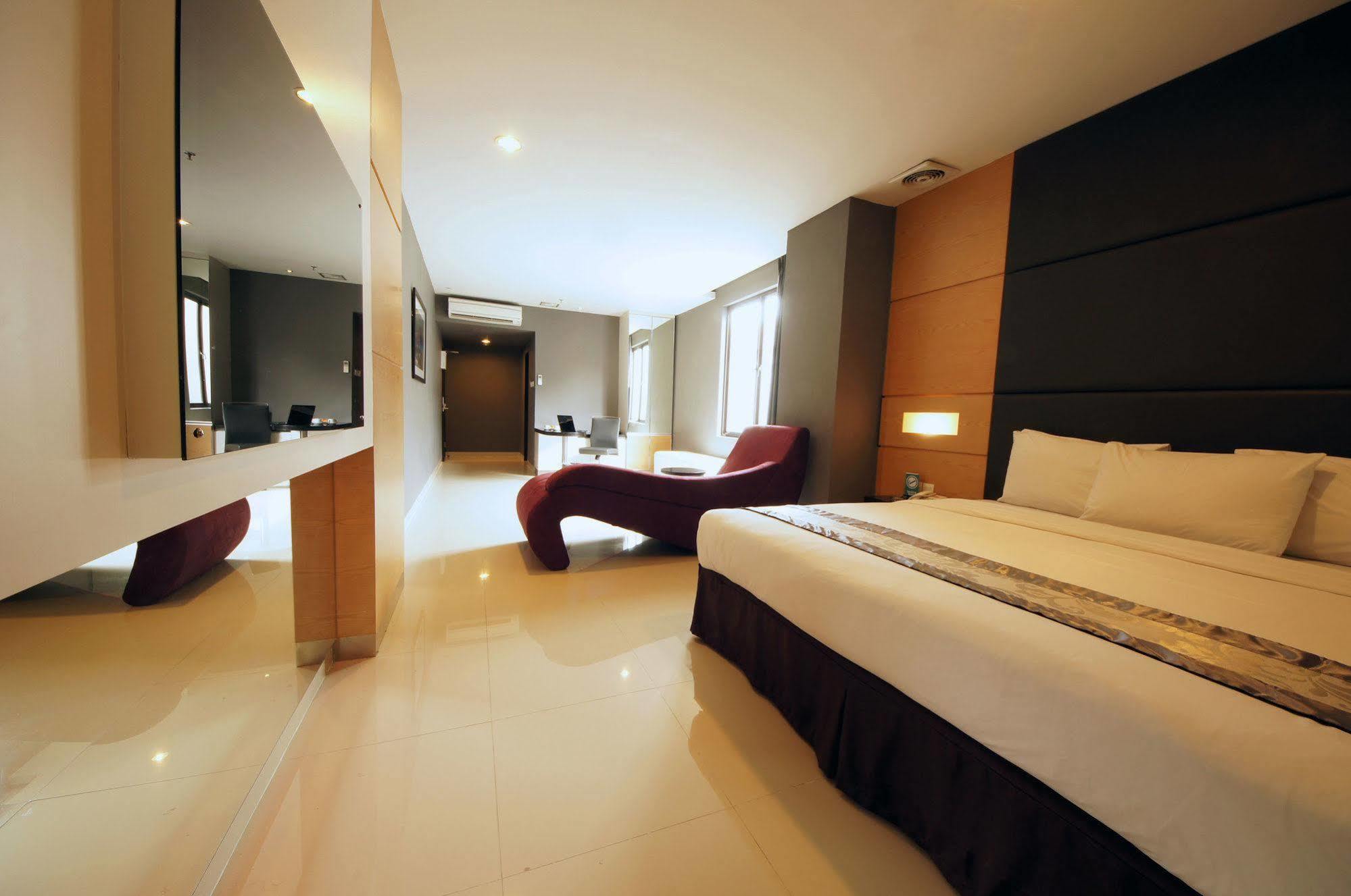 B Fashion Hotel Dżakarta Zewnętrze zdjęcie